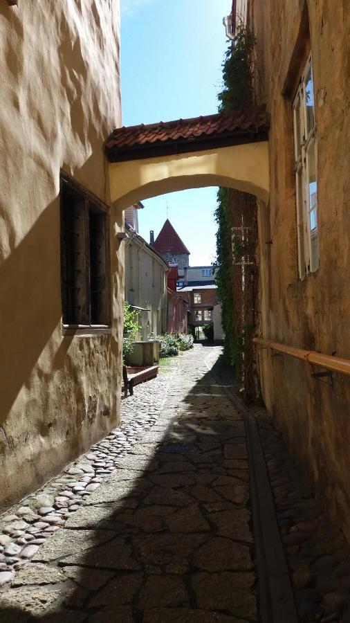 Medieval Home Reval Esterno foto