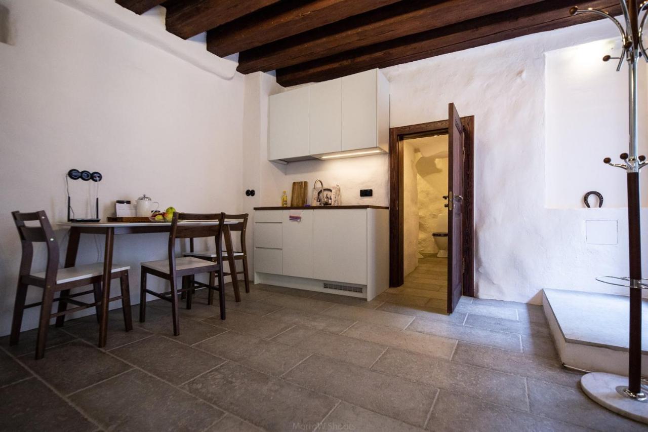 Medieval Home Reval Esterno foto